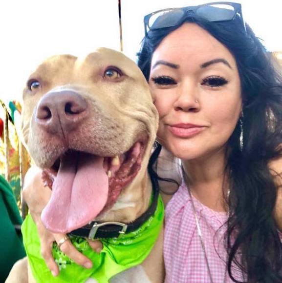 Meet your Posher, Erica - Picture 1 of 4